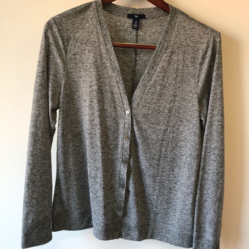 Gap Gray Cardigan Size M